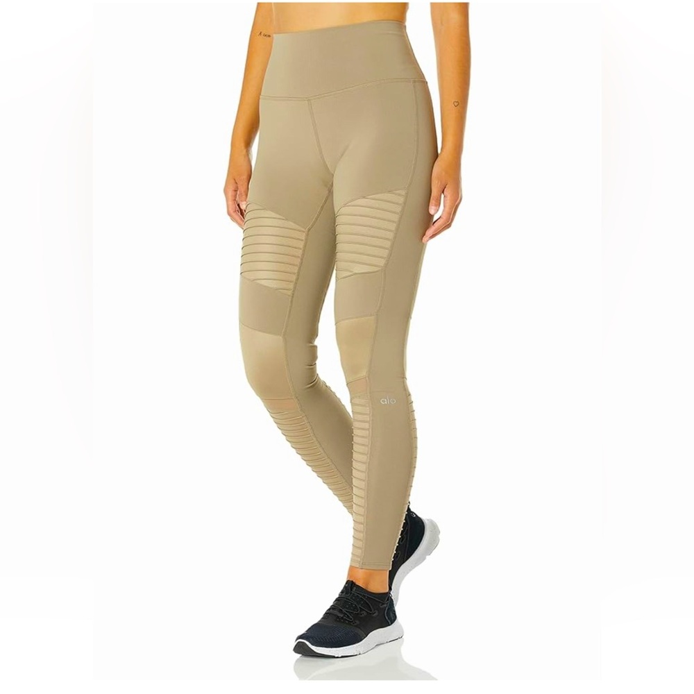 ALO Yoga Tan Leggings